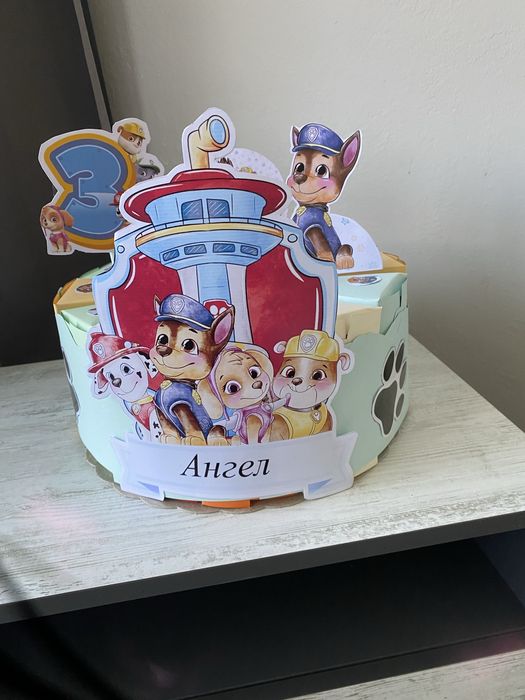 Картонена торта с тема и цвят по ваш избор