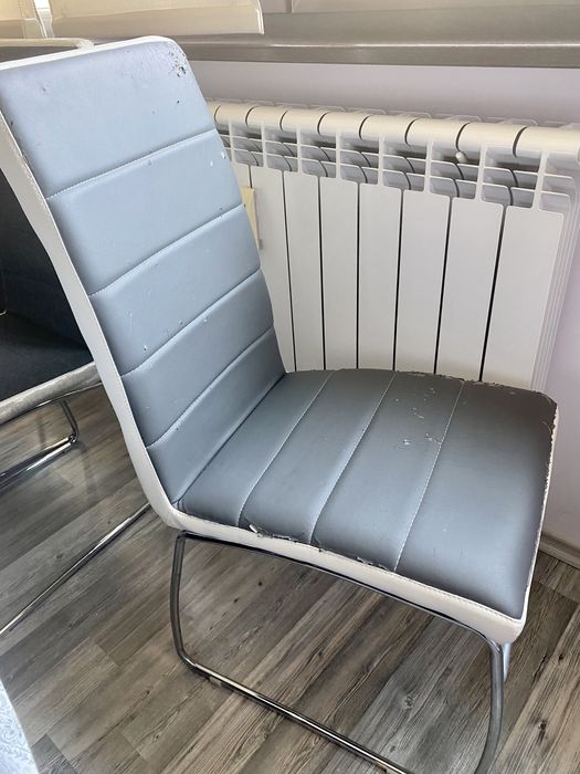 Кухненски столове