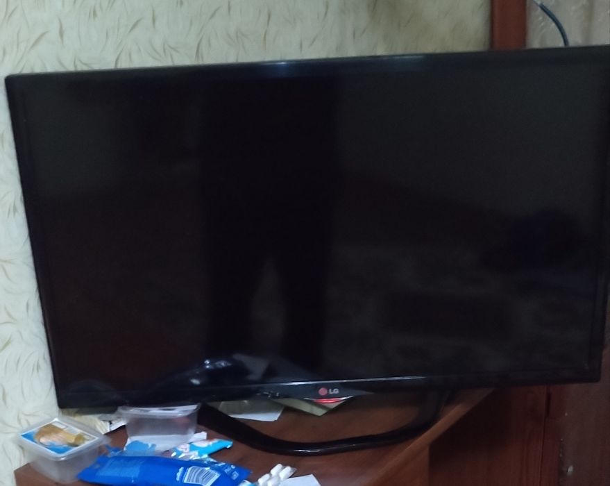 Продам телевизор
