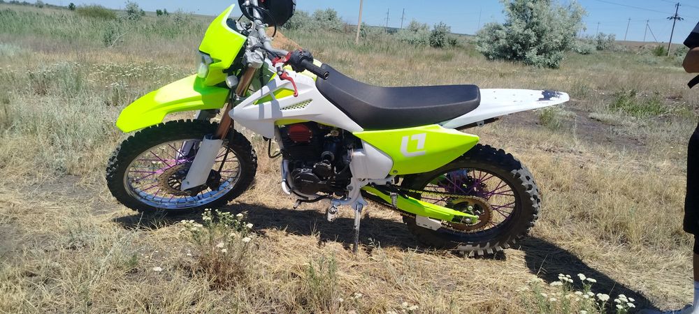 Продается эндуро SYCMCC 300
