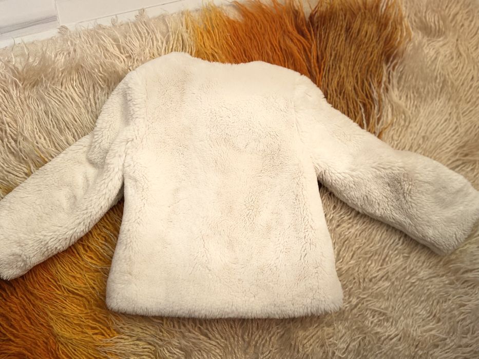 Снежно бяло пухено палтенце 104 размер