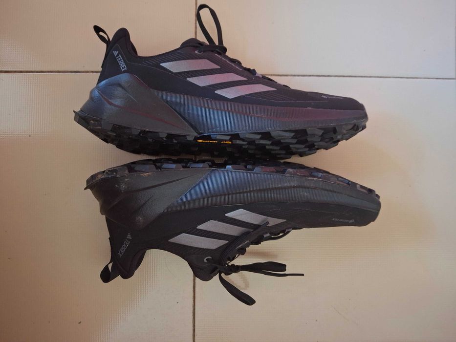 Маратонки adidas terrex