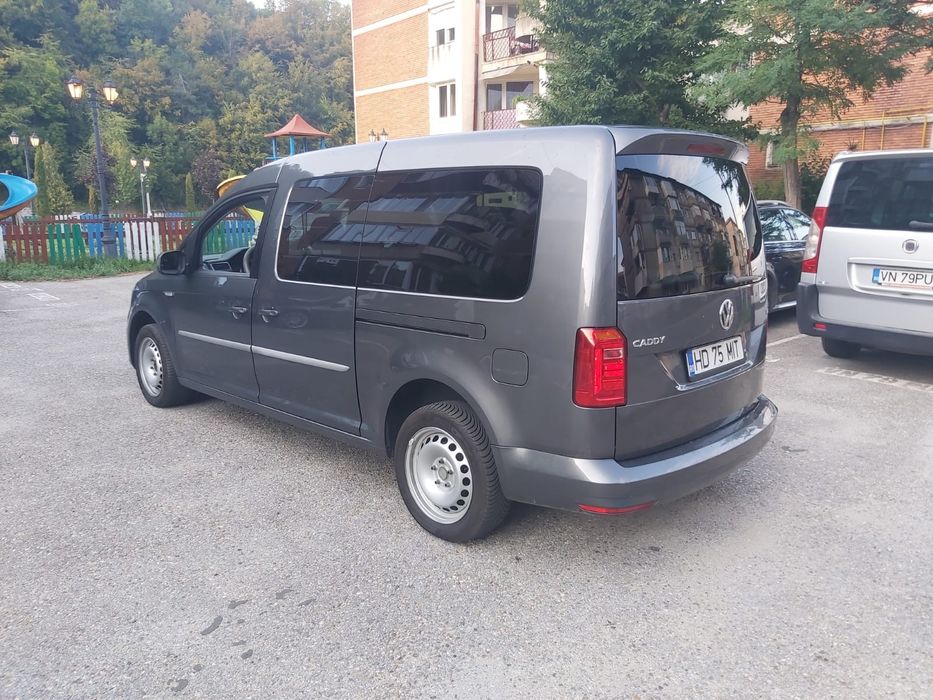 VW caddy 2018 7 locuri