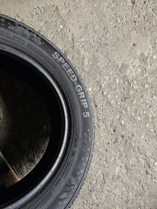 2 anvelope iarna 205 60 16 Semperit 2021