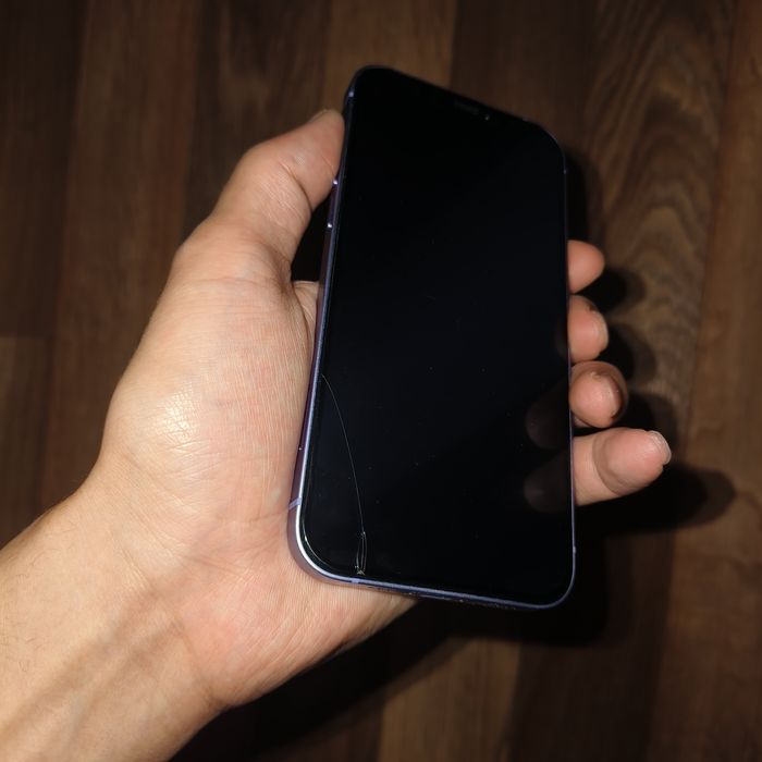 Смартфон Apple iPhone 12 128Gb фиолетовый