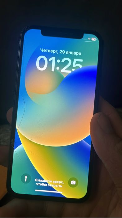 IPhone X  в хорошем состояние