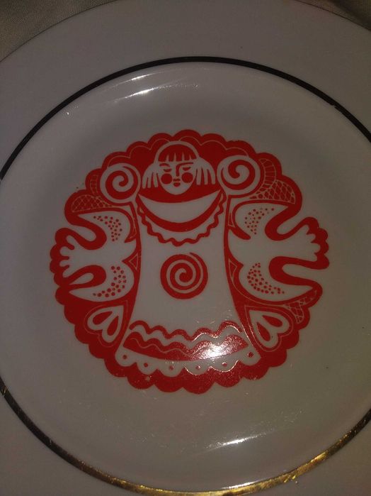 Посуда фарфоровая