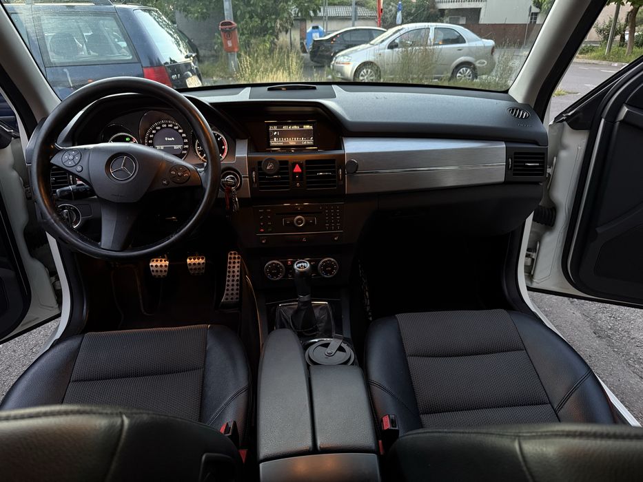 Vând Mercedes GLK  200 CDI