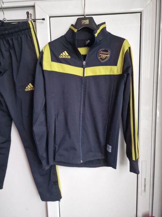 Детски футболени екипи