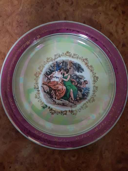 Продаем сервиз и бокалы