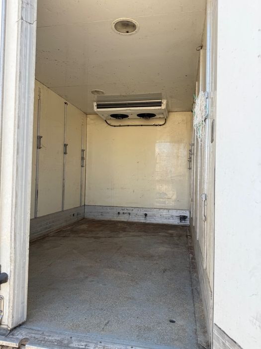 Термоизолиран фургон от ивеко