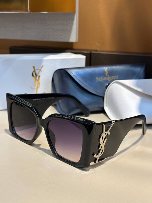 Ochelari Ysl noi