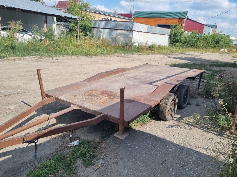 Прицеп лафет с номером и документами