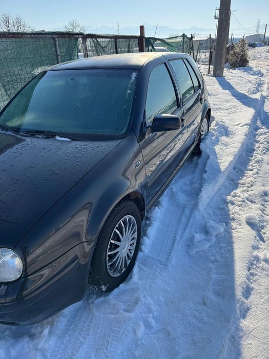 Golf IV merge foarte bine