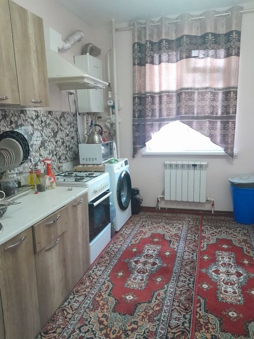 3 xonali Uy sotiladi