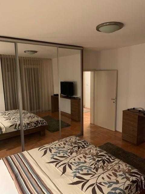 Дава се под наем Тристаен апартамент в Бургас, Център - 83 кв.м за 280.5 € - Снимка #6