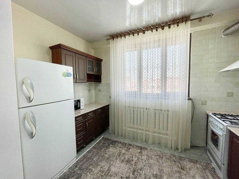 Сдается в аренду 4 комнатная квартира ул.Миробад 160 м.кв