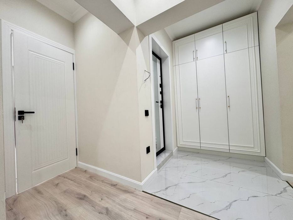 Новомосковская Дархан Срочная Продажа 4х ком 75м2