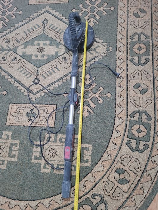 Girafa ,șlefuitoare pereti  j.c.schwarz electrica