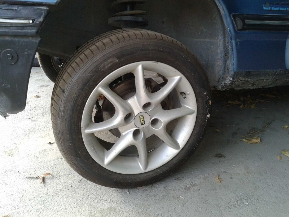 продается форд сиерра