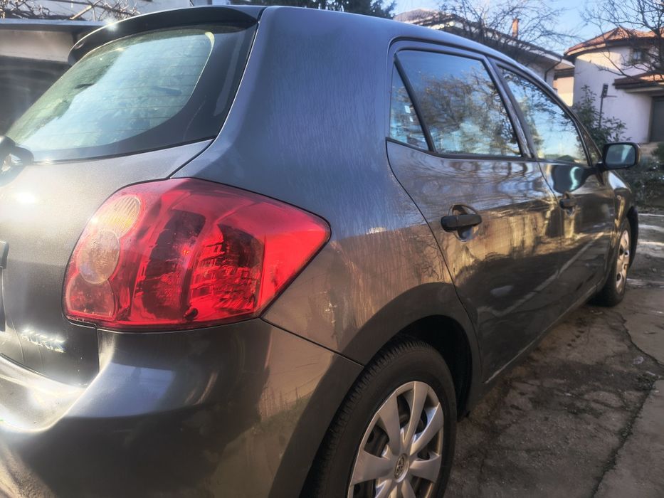 Toyota Auris vanzare