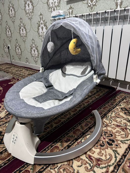 Продам   шезлонг