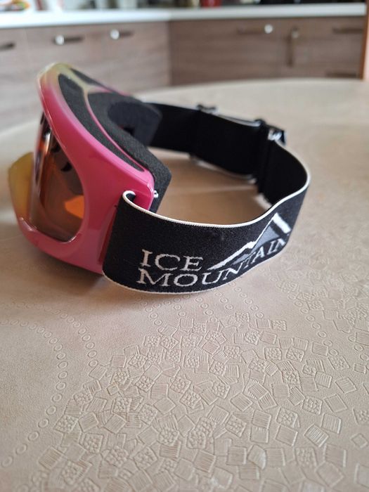 Ски и сноуборд очила Ice Mountain