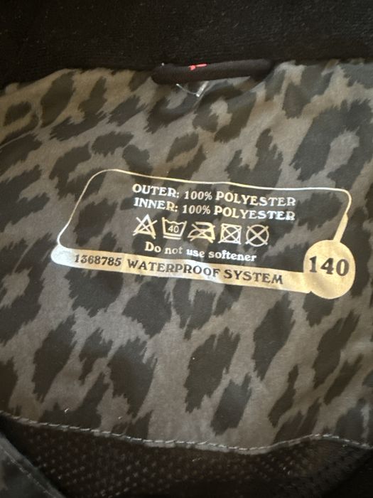 Куртка ветровка на девочку