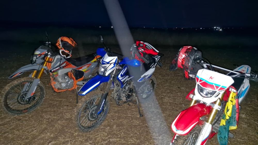 Продам эндуро мотоцикл sycmcc