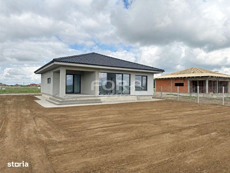 Casa moderna 4 camere, 830mp teren, de vanzare in Alparea Bihor