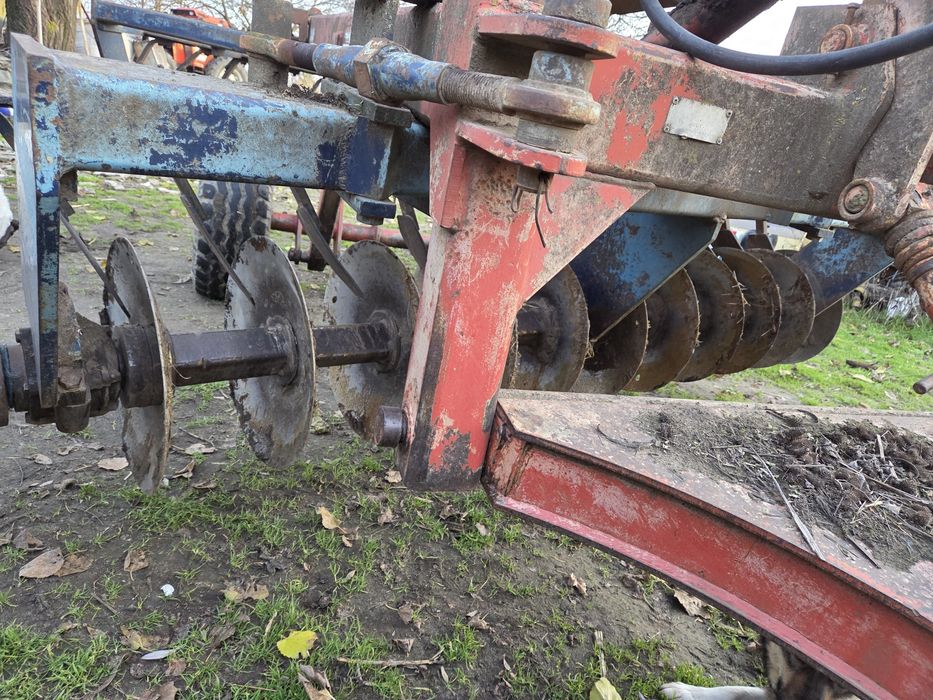 Vând  disc  agricol  în  V.