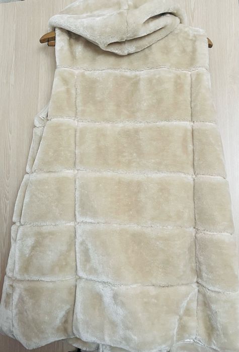 Дамски пухкав елек