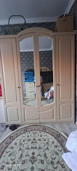 Шифонер фотодағы барлық зат бірге сатылады