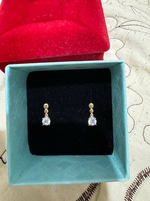 Продам детские золотые серьги сережки итальянское золото