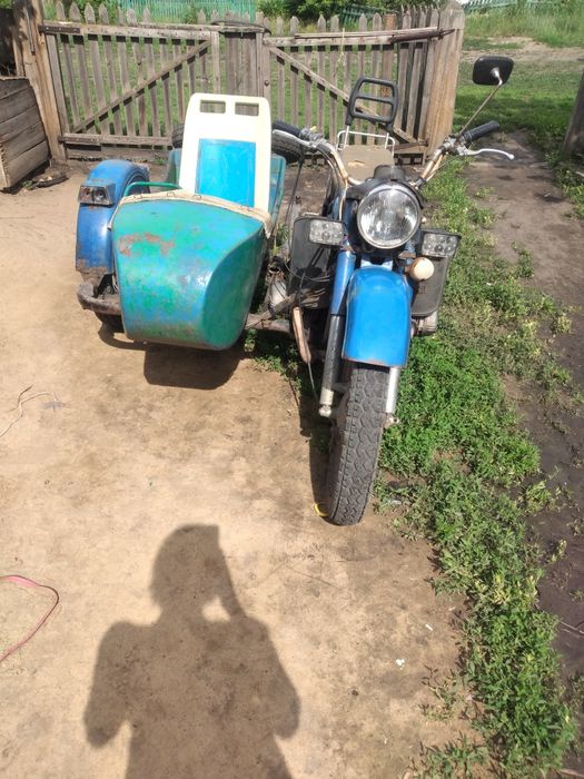 Продам мотоцикл 300000