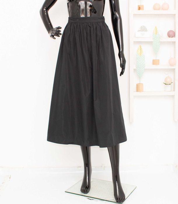 ARKET дамска черна пола от тафта А форма 34 XS