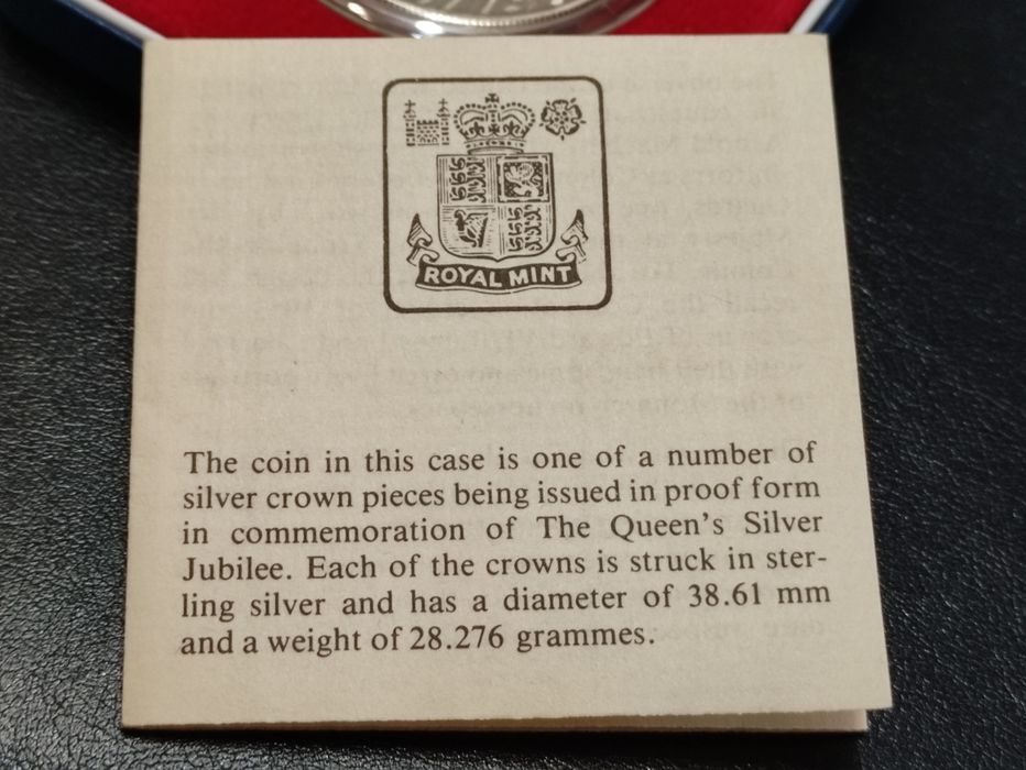 Английска Сребърна Монета / Queen Elizabeth  1977