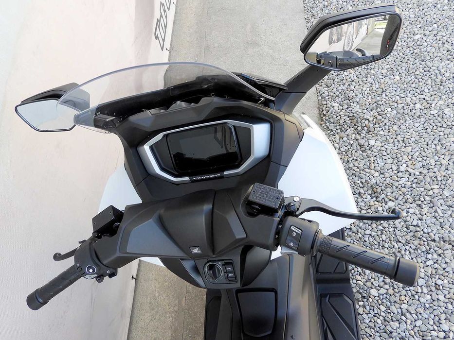 Scuter Honda Forza 125 ABS 2025 | Rate | Leasing