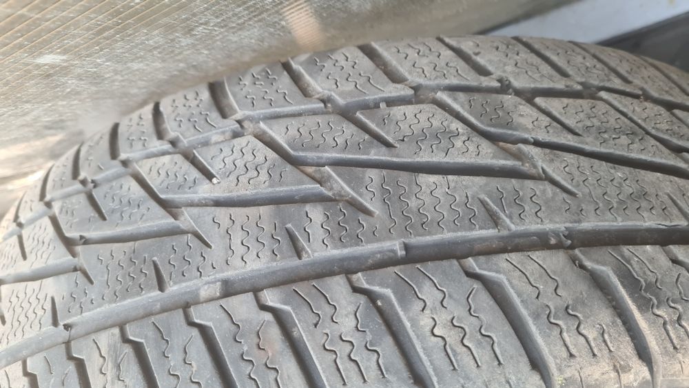 Set roti Seat Ibiza 185/65 R15 M+S * 5x112
