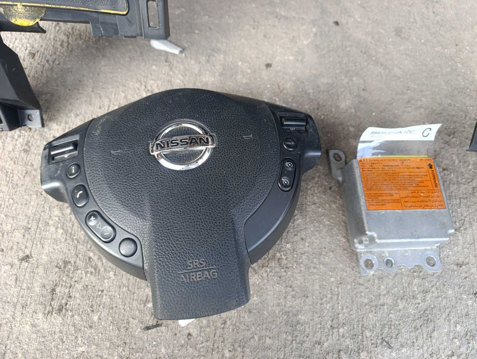 Арматурно табло с аербег за Нисан Кашкай / Nissan Qashqai до 14г.