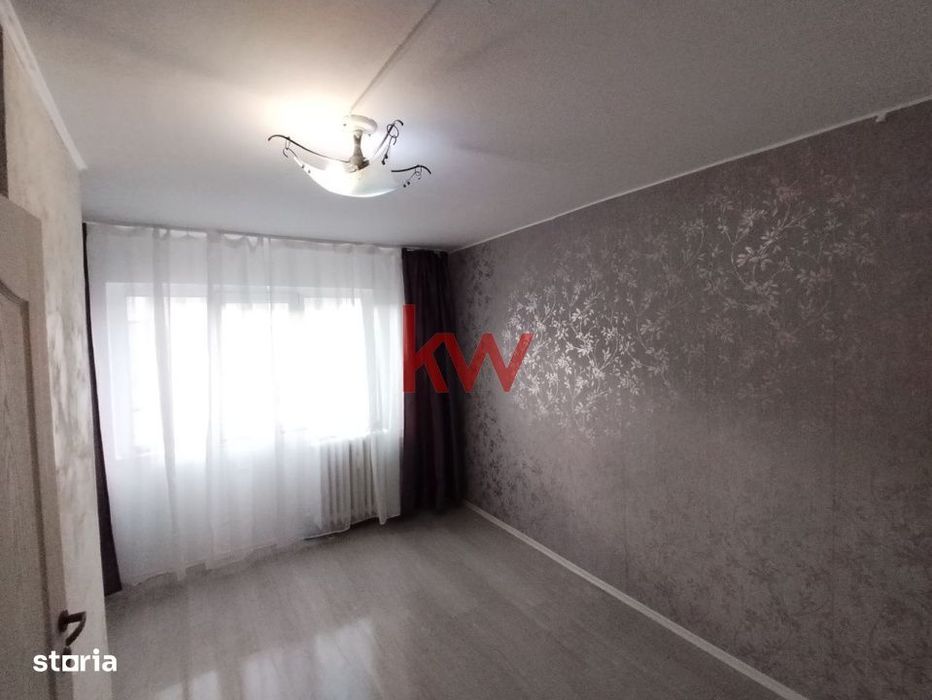 Camera de camin zona Granit-Bularga, et 3, renovata
