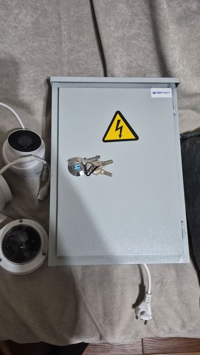 Комплект видеонаблюдения hikvision