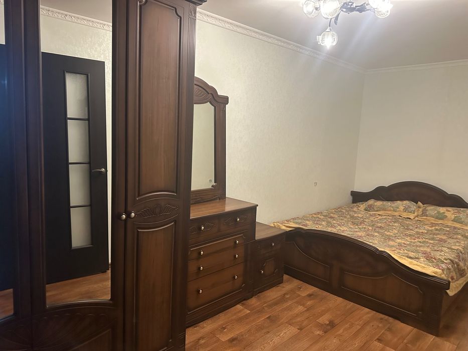 Продается двух комнатная квартира- студия