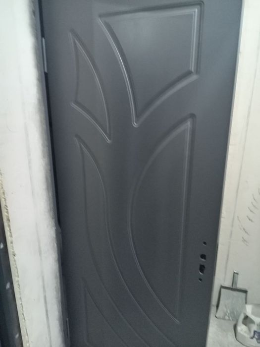 Реставрация дверей, лестниц.  Малярка