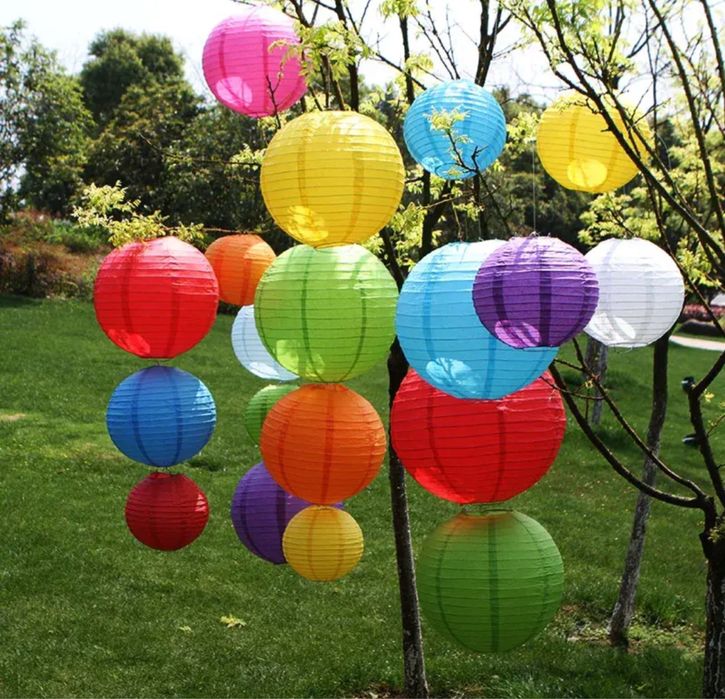 Китайский бумажный фонарь