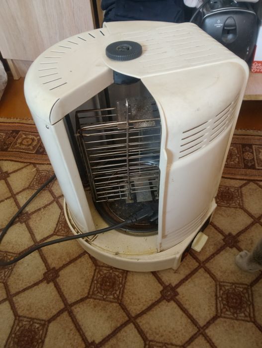 Продам электрошашлычницу-грильницу.Уступлю