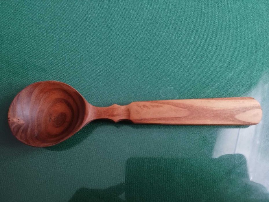 Ложка из дерева ручной работы