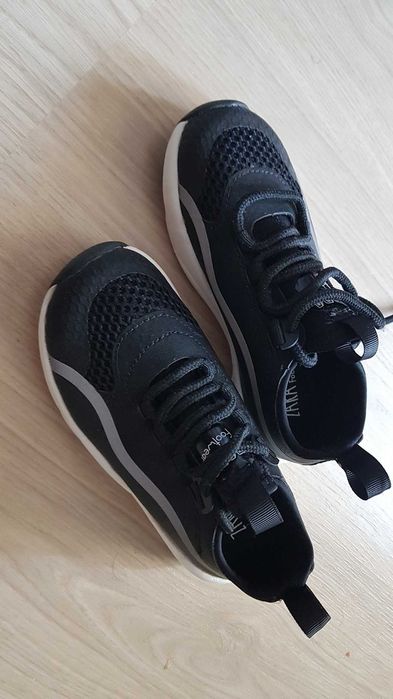 Zara incaltaminte sport