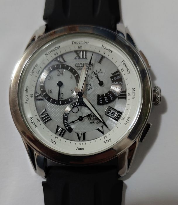 Ceas Citizen Eco Drive Calibre 8700 Solar.