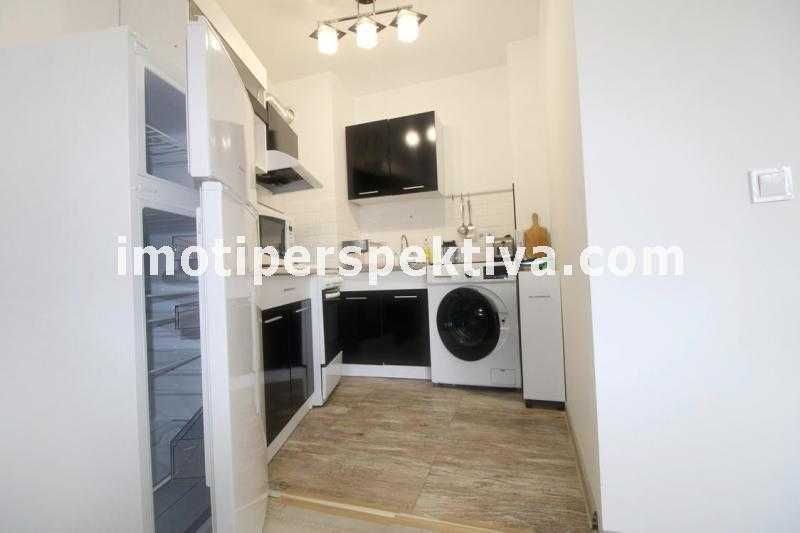 Продава се Двустаен апартамент в Пловдив, Център - 71 кв.м за 1868 €/кв.м - Снимка #3
